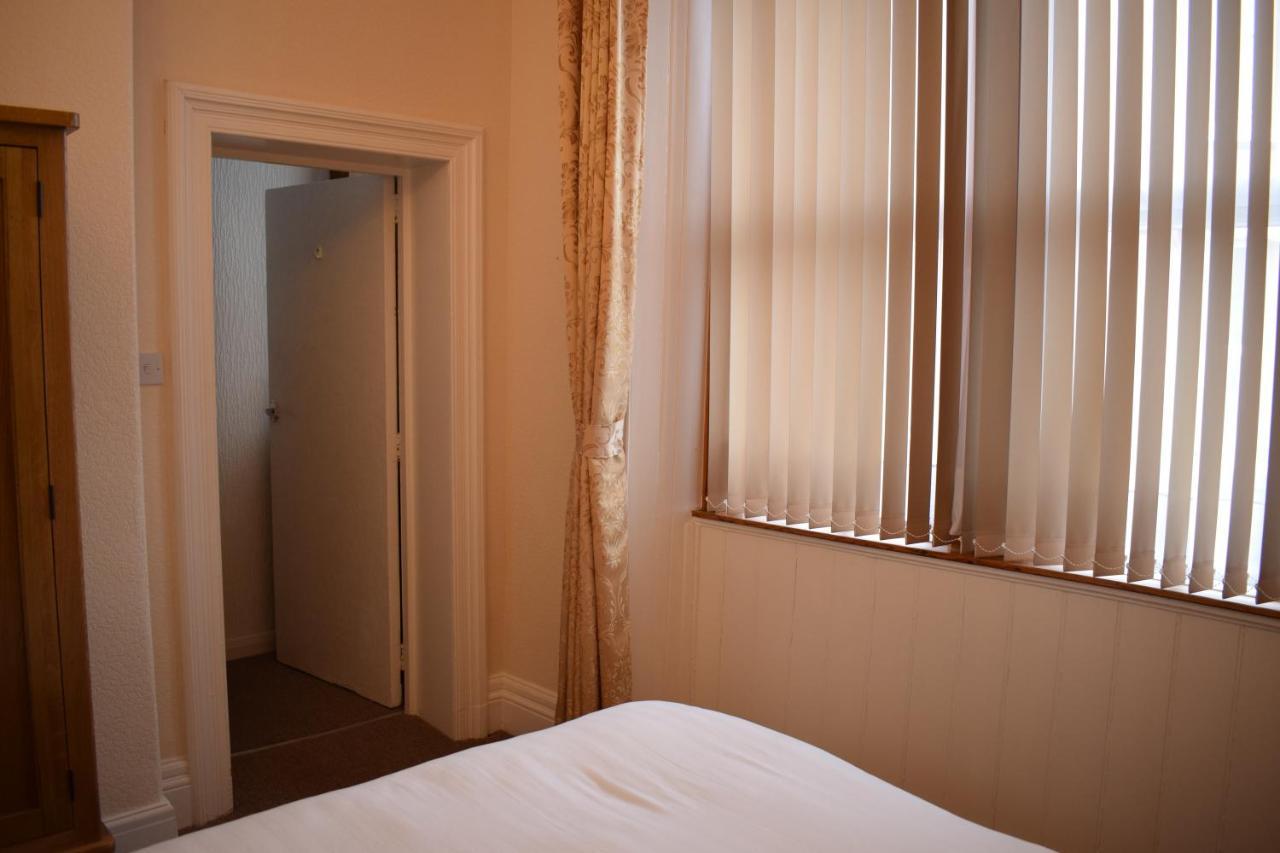 Cedar House, Formerly Shamrock House Llandudno Extérieur photo